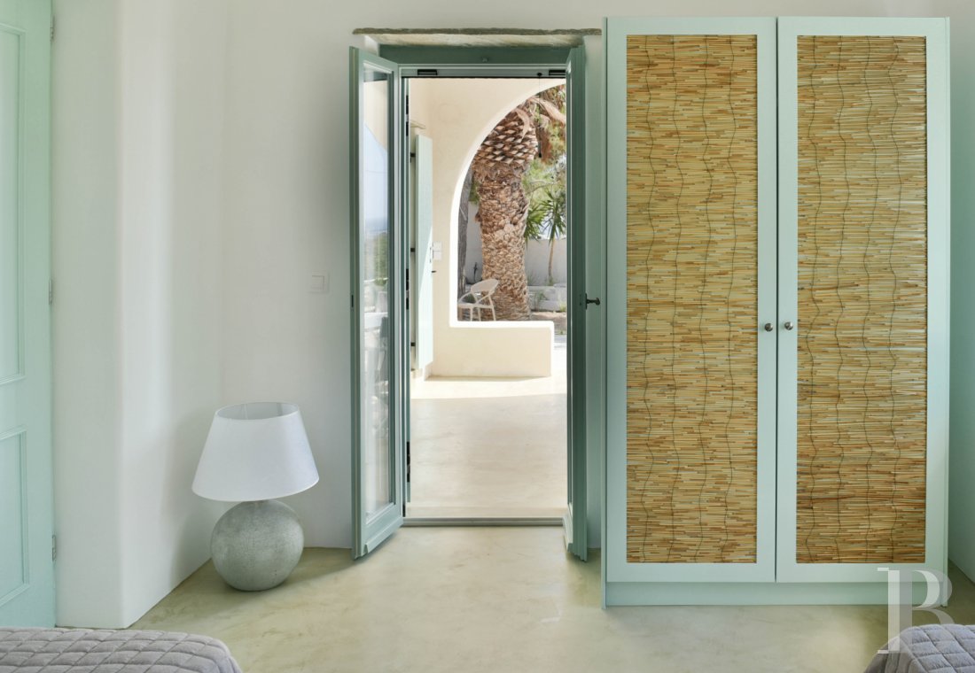A former olive farm transformed into a charming house on the island of Tinos, in the north of the Cyclades - photo  n°14